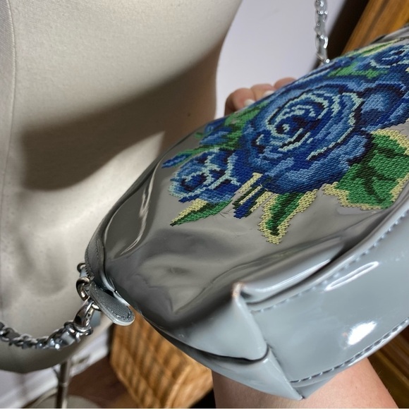 Sharif Patent Leather Gray Blue Embroidered Flower Crossbody Purse - Picture 6 of 9